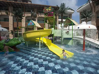 CRYSTAL WATERWORLD RESORT & SPA 5*