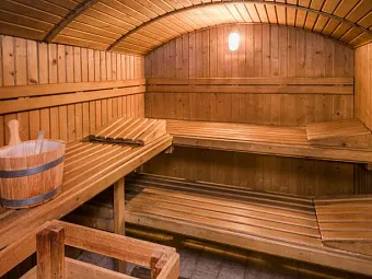 Отель CARLEMANY 4*