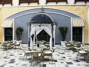   Отель QUATTRO BEACH RESORT & SPA 5*