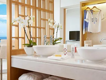 Отель GRECOTEL PELLA BEACH 4*