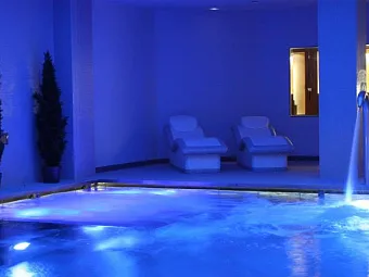 Отель PLAZA ANDORRA LA VELLA 5*