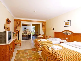 REGENCY PLAZA AQUA PARK & SPA 5*