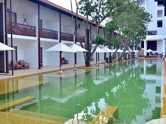 Отель PANDANUS BEACH RESORT & SPA 4*