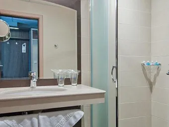 Отель LTI NEPTUN BEACH 4*