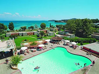 Отель CORFU CHANDRIS & VILLAS 4*