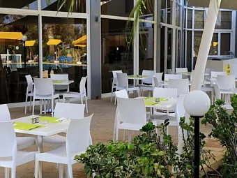 Отель SMARTLINE PROTARAS 3*