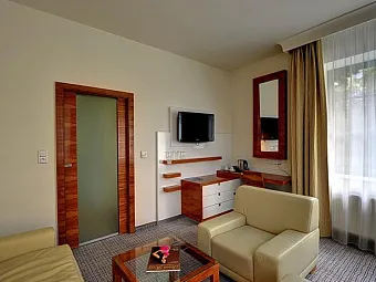 Отель ST. JOSEPH ROYAL REGENT 4*