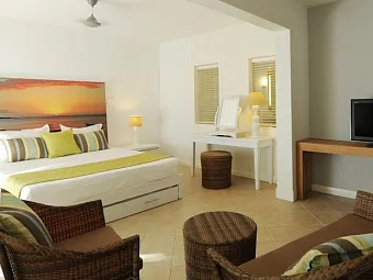 Отель VERANDA GRAND BAIE HOTEL & SPA 3*