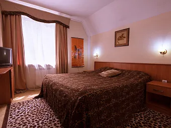 Отель ШАТО ЛЕОПАРД 3*