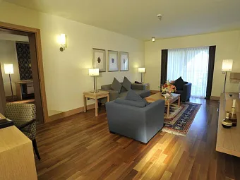 Номер отеля KEMPINSKI HOTEL THE DOME 5*