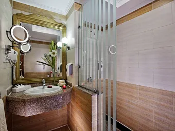 ROYAL ALBATROS MODERNA 5*