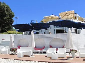 Отель Brioni Hotel 2*