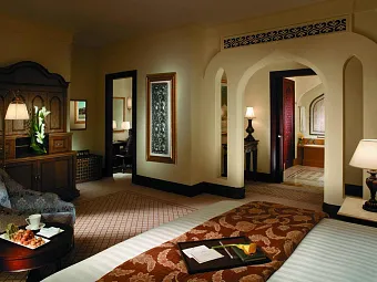 Отель SHANGRI-LA HOTEL QARYAT AL BERI 5*