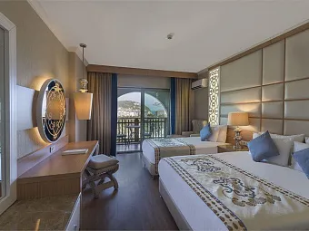  Отель QUATTRO BEACH RESORT & SPA 5*