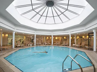  Отель LOUIS PHAETHON BEACH 4*
