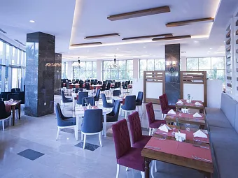 Отель PORT NATURE LUXURY RESORT HOTEL & SPA 5*