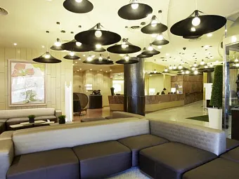 Отель HOLIDAY INN ANDORRA LA VELLA 5*