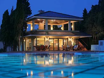 Крым. Ялта. Отель RESPECT HALL RESORT & SPA 4*