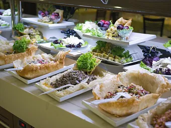 Отель GREEN MAX HOTEL 5*