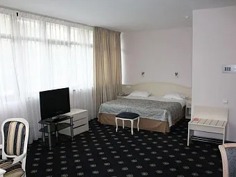 Курортный комплекс СОСНОВАЯ РОЩА 4*