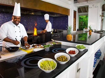 ROUND HILL HOTEL AND VILLAS 5*