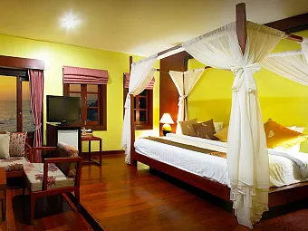 Coral Cliff Beach Resort (ex.CORAL COVE CHALET) 3*