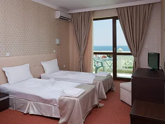 Отель SAINT GEORGE PALACE 4*