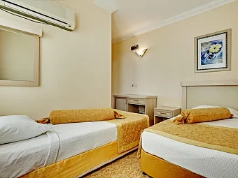 CLUB HOTEL BELPINAR 4*