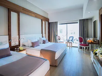 Отель PORT NATURE LUXURY RESORT HOTEL & SPA 5*