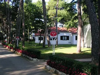 Отель Village Laguna Galijot 4*