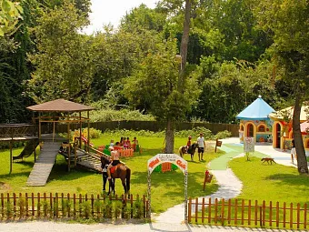 Отель LYKIA BOTANIKA BEACH FUN CLUB 4*