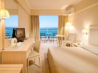 Номер Double Sea View