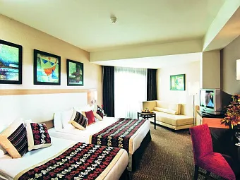 Отель LONG BEACH RESORT & SPA 5*