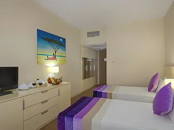 Отель GREEN MAX HOTEL 5*