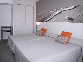 Отель OHTELS PLAYA DE ORO PARK 3*