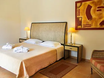 Отель TIVOLI MARINA PORTIMAO 4*
