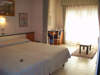  Отель MONACO & QUISISANA 4*