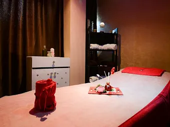Отель GOLDEN TULIP AL BARSHA 4*