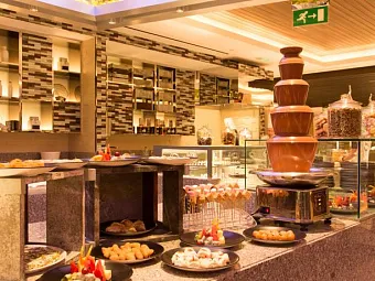 Отель LE MERIDIEN ABU DHABI HOTEL 4*