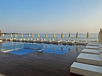 Отель YALIHAN UNA HOTEL 4*