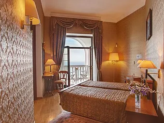 Курортный комплекс СОСНОВАЯ РОЩА 4*