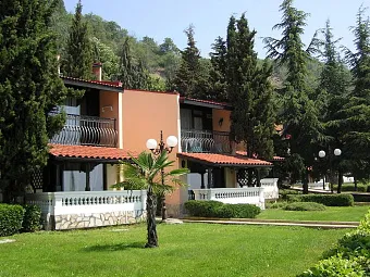 Территория отеля VILLAS ELENITE 4*