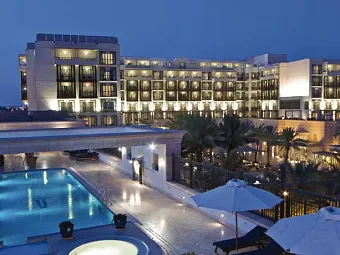 Отель MOVENPICK RESORT & RESIDENCES AQABA 5*