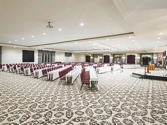 Отель PORT NATURE LUXURY RESORT HOTEL & SPA 5*