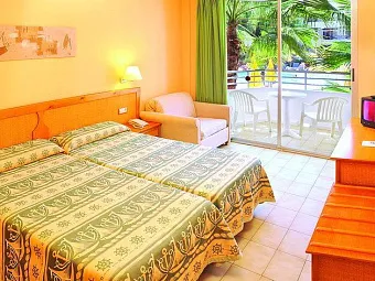 Номер в отеле HOTEL GHT OASIS TOSSA & SPA 4*