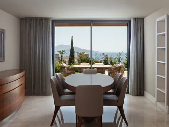 CARESSE A LUXURY COLLECTION RESORT & SPA 5 *