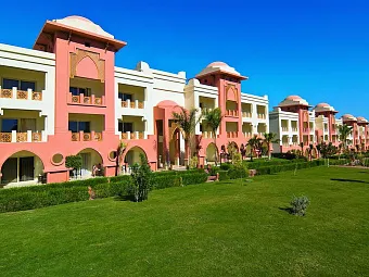 Отель SERENITY MAKADI HEIGHTS 5*