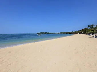 NUSA DUA BEACH HOTEL & SPA 5*