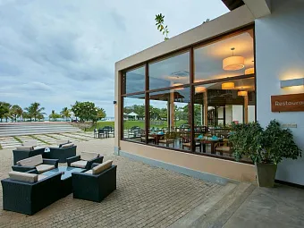 Отель THE CALM RESORT & SPA 4*