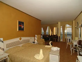 Отель VICTORIA PALACE 5*